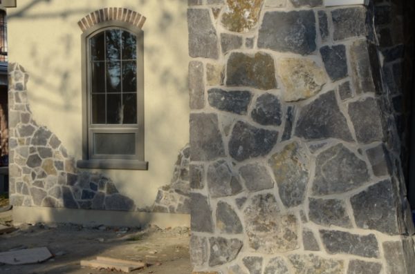 Rubble: Olde Quebec - Image 2