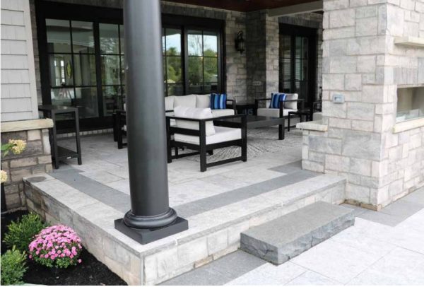 Banas Silver Grey Square Cut Flagstone - Image 4