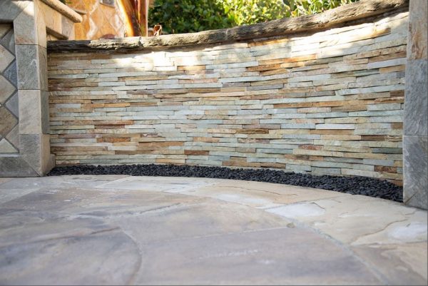 1-2" Black Polished Pebbles - Image 9